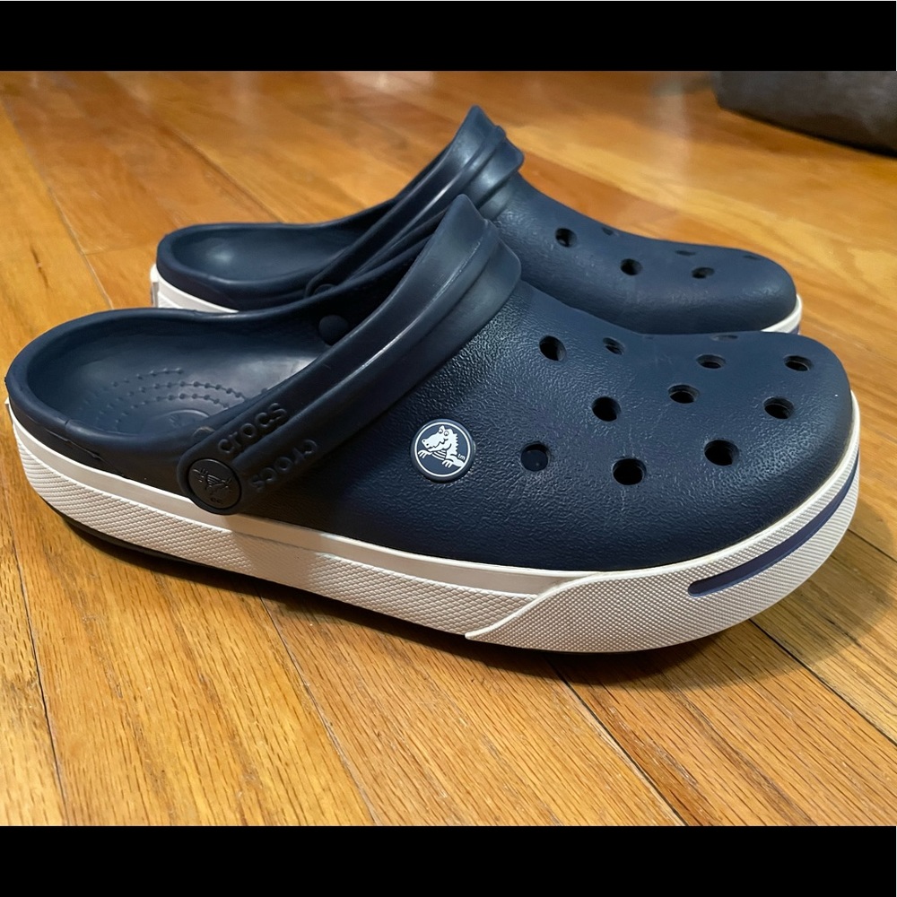 Bayaband Crocs